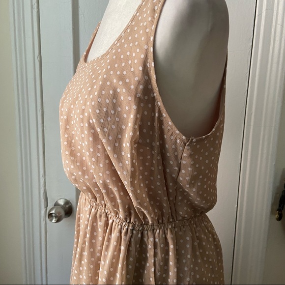 Cute tan and white polka dot summer dress - Picture 5 of 7